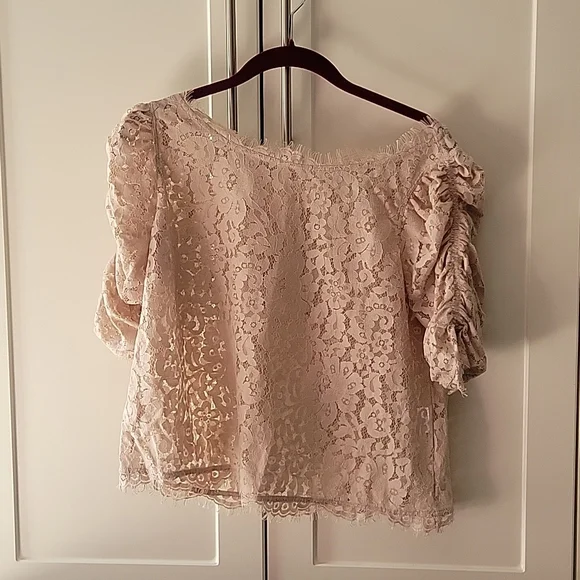 Joie nude beige colored lace top - Picture 1 of 8